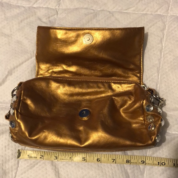 Golden patent leather New purse. - Picture 6 of 11